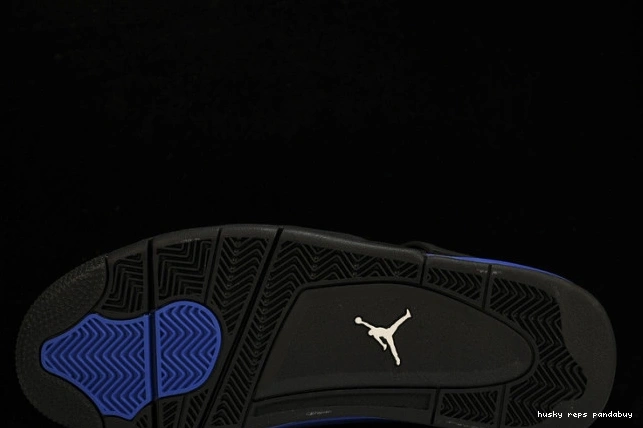 Rep Husky Royal Retro Game 4 Black Jordan CT8527-018 0702